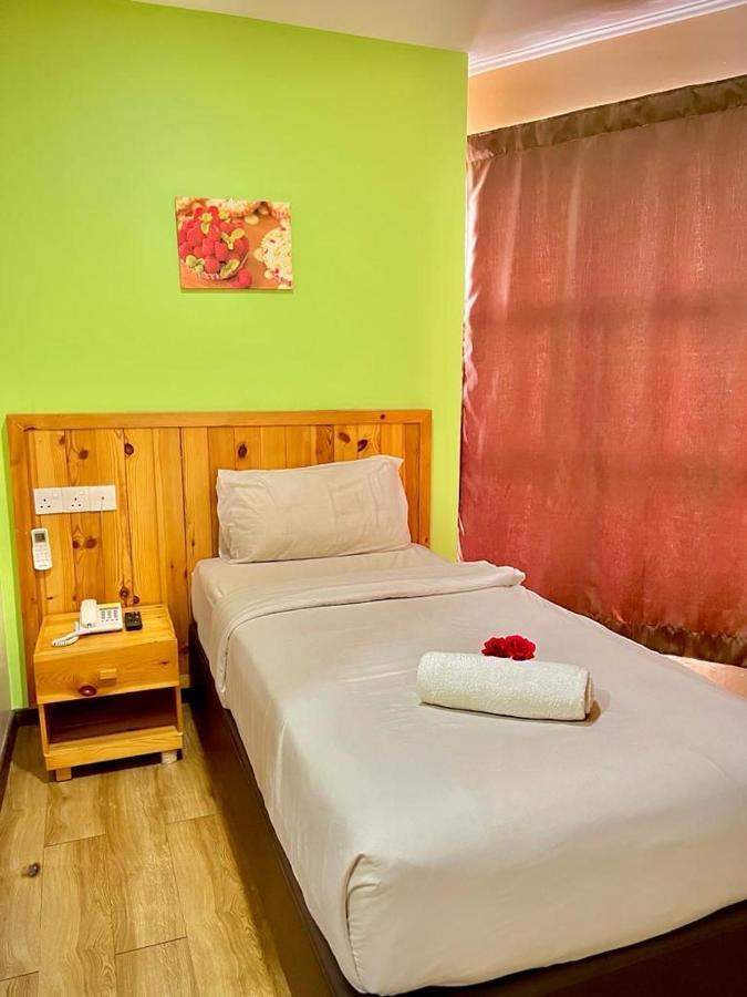 Hotel Apple 2*
