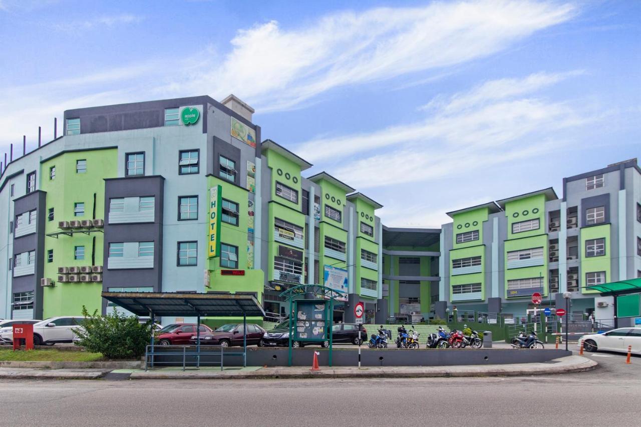 Apple Shah Alam